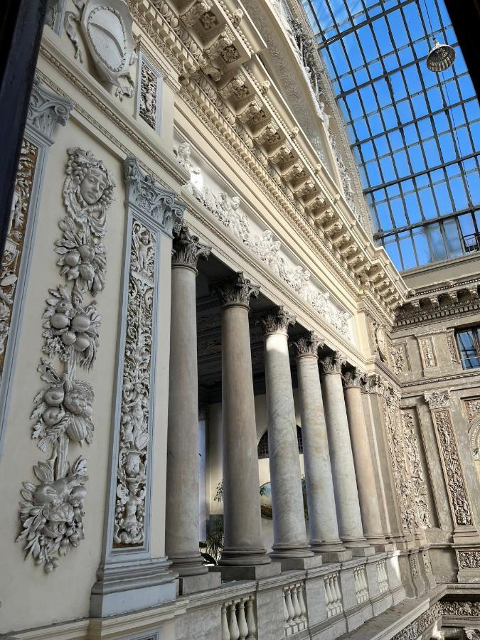 B&B Art Suite Santa Brigida Napoli Bagian luar foto